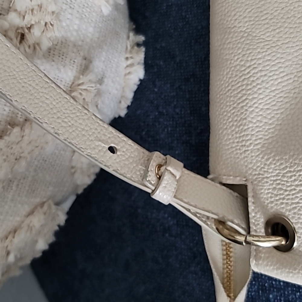 Cream faux leather handbag from H&M - Picture 3 of 10